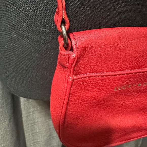 Lucky Brand Red small Shoulder/Crossbody Bag. - Picture 7 of 15